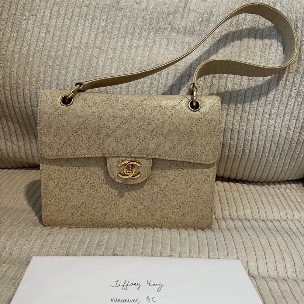 Chanel vintage caviar beige 5 series flap bag 24k ghw